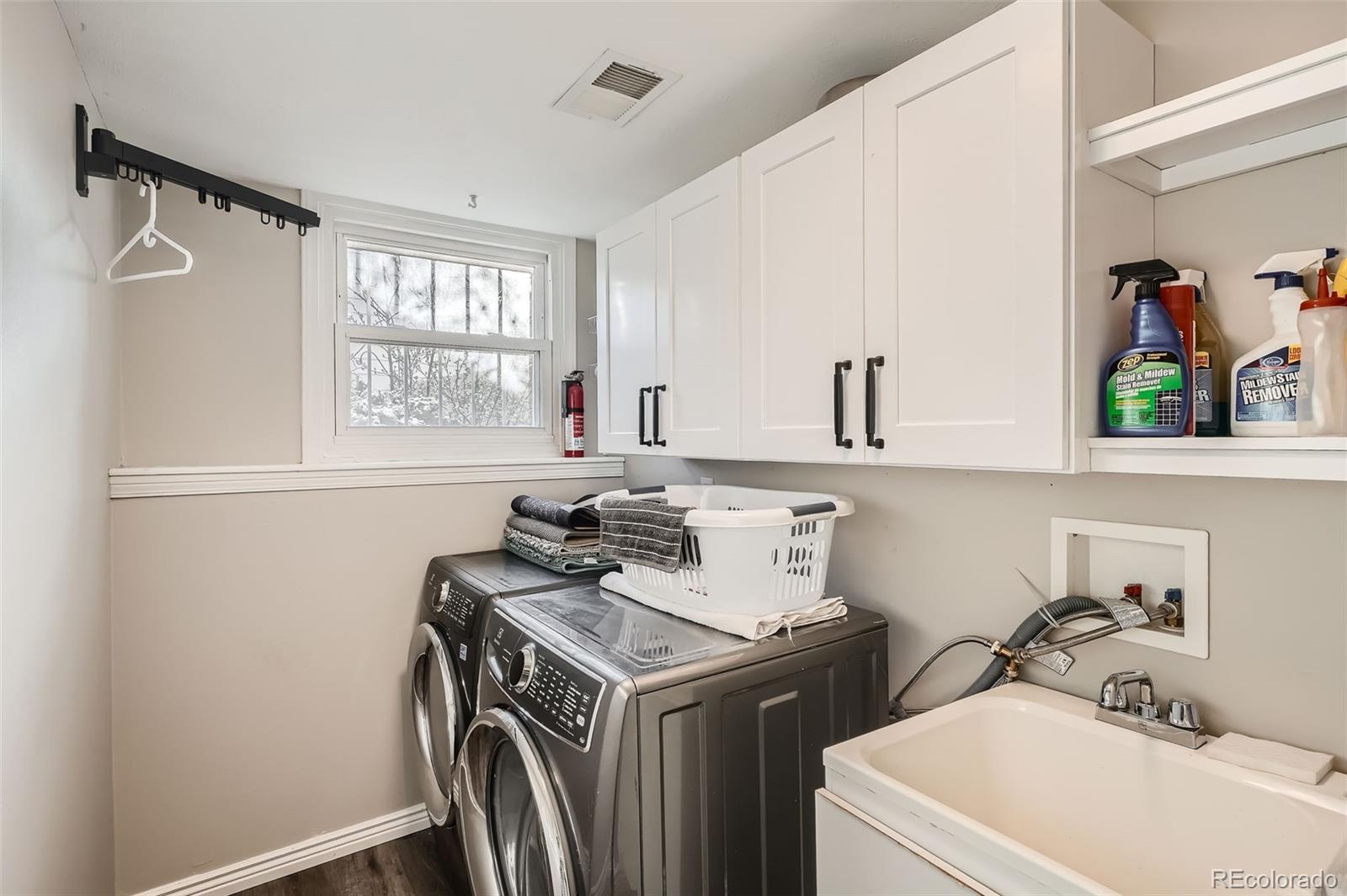 MLS Image #24 for 8064 e amherst avenue,denver, Colorado