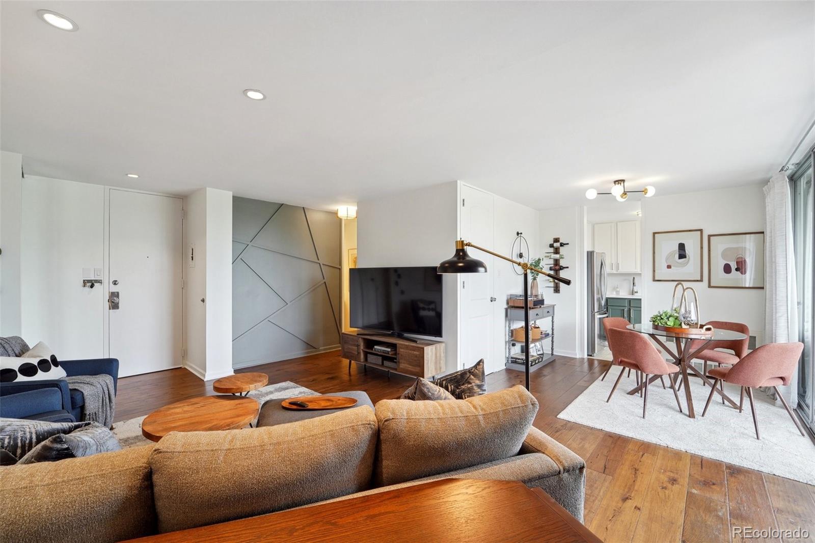 MLS Image #5 for 1200  vine street,denver, Colorado