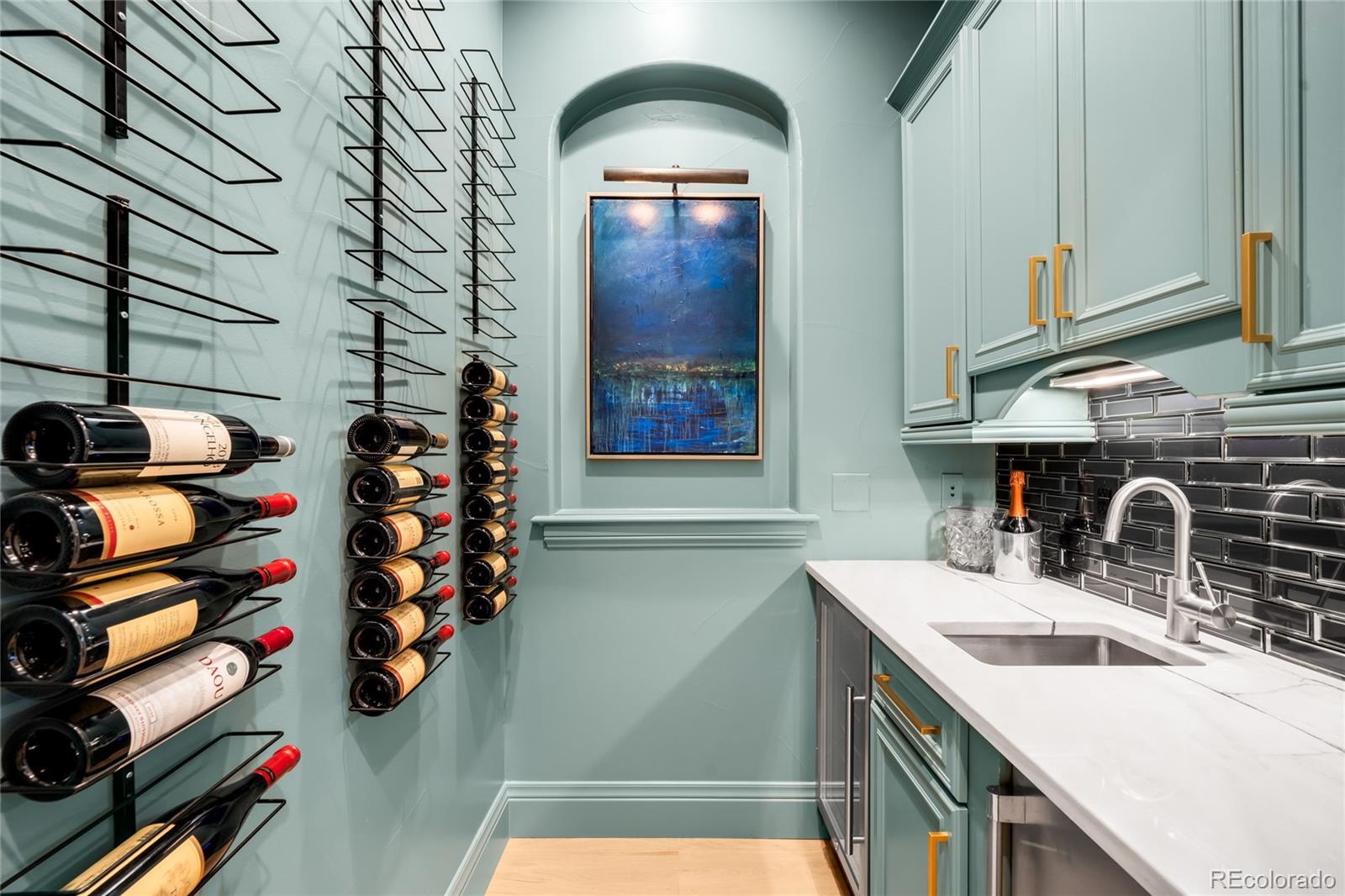 MLS Image #13 for 1164 s high street,denver, Colorado