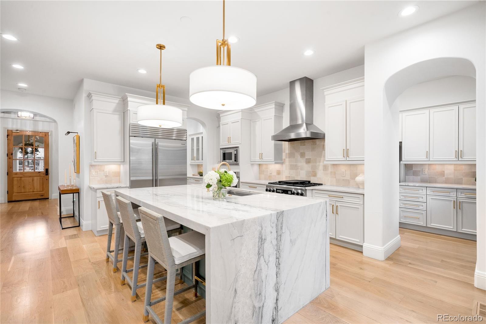 MLS Image #2 for 1164 s high street,denver, Colorado