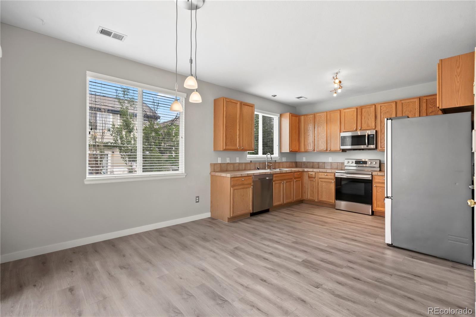 MLS Image #12 for 1160 s fultondale court,aurora, Colorado
