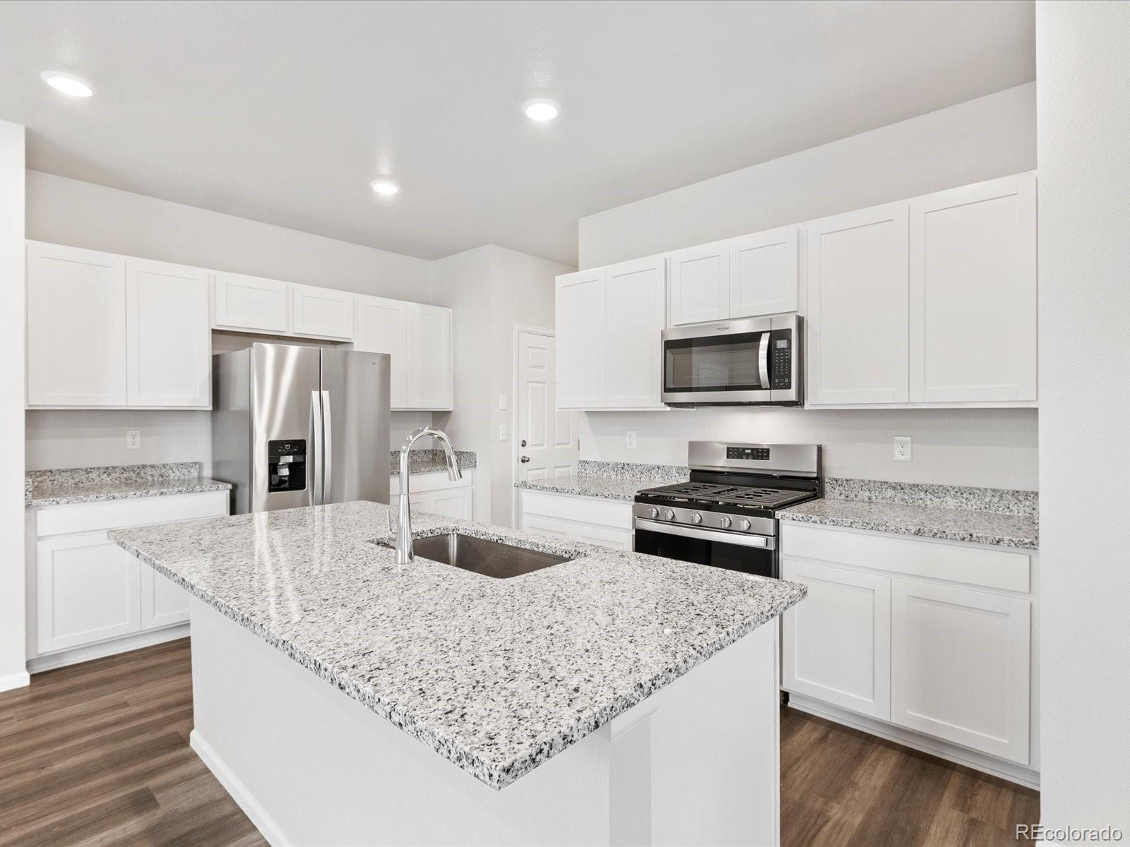 MLS Image #14 for 603  97th avenue,greeley, Colorado