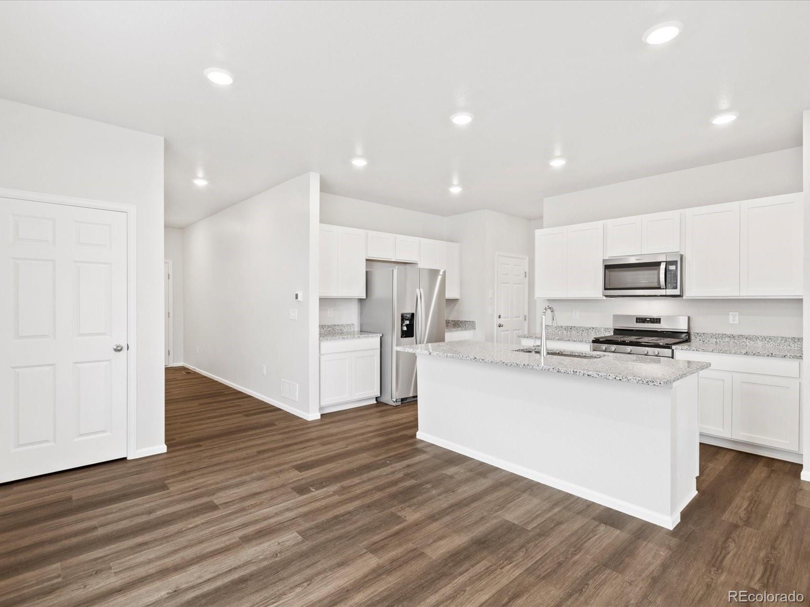 MLS Image #4 for 603  97th avenue,greeley, Colorado