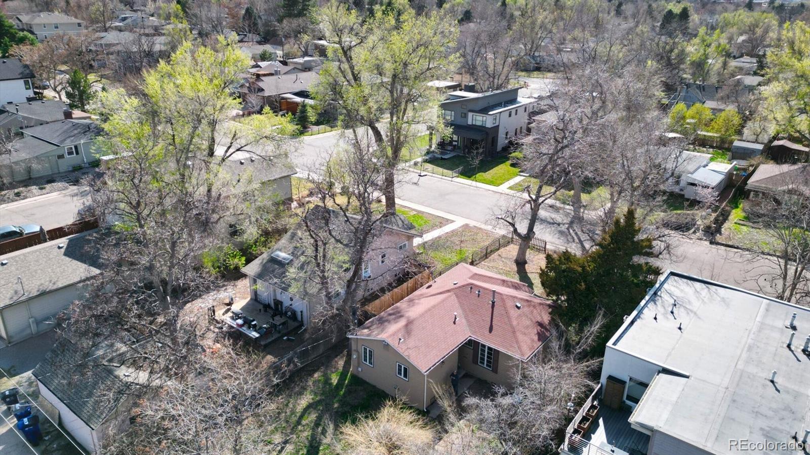MLS Image #23 for 2572 s vine street,denver, Colorado