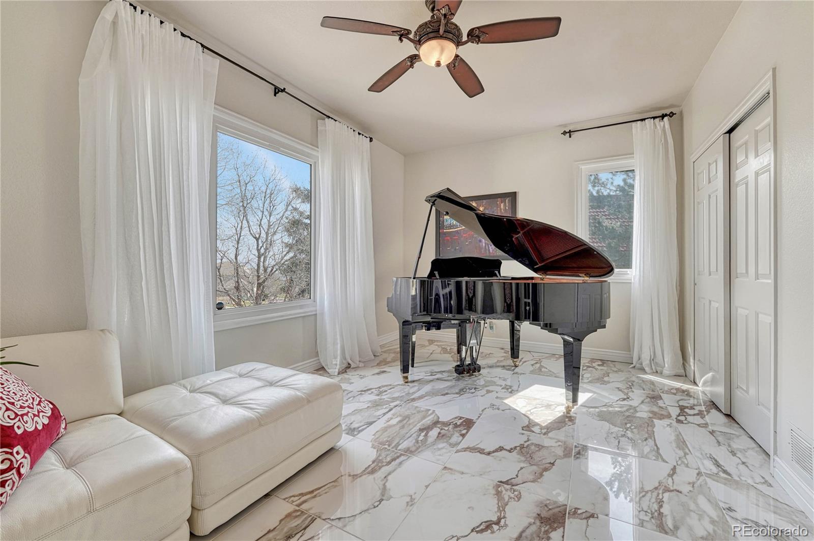 MLS Image #3 for 3035  blodgett drive,colorado springs, Colorado