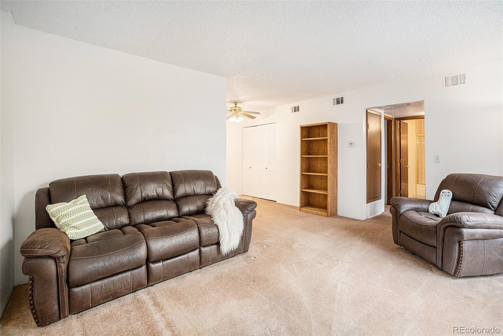 MLS Image #4 for 3550 s harlan street,denver, Colorado