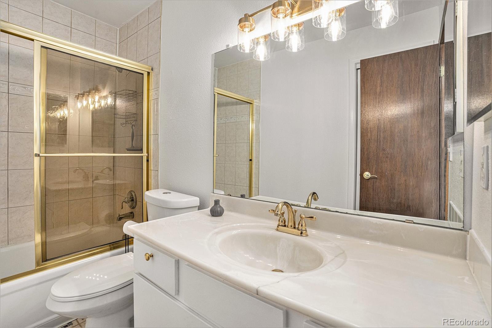MLS Image #9 for 3550 s harlan street,denver, Colorado
