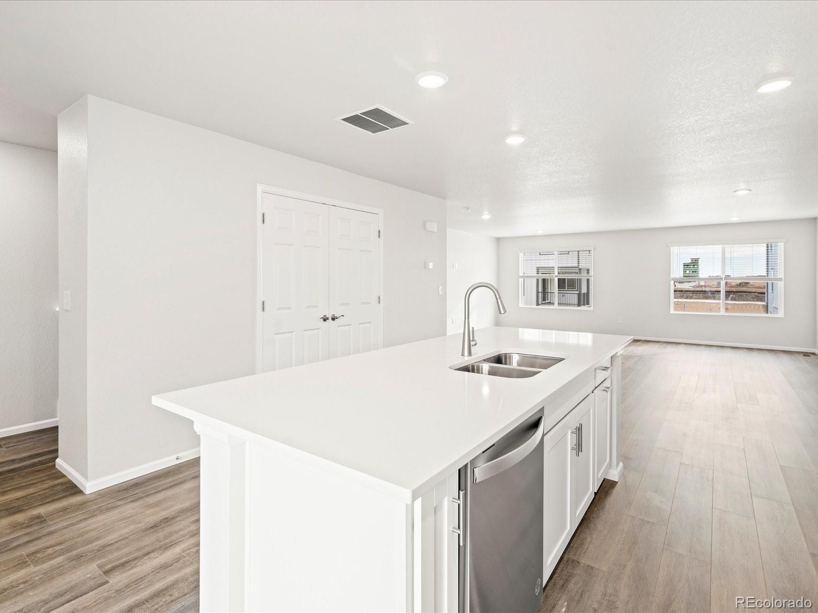 MLS Image #11 for 14422  pansy loop,morrison, Colorado