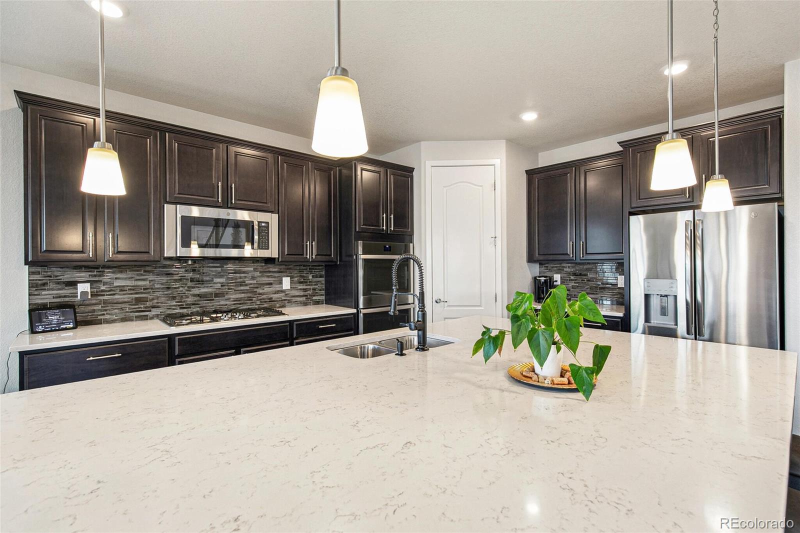 MLS Image #6 for 8783 s winnipeg court,aurora, Colorado