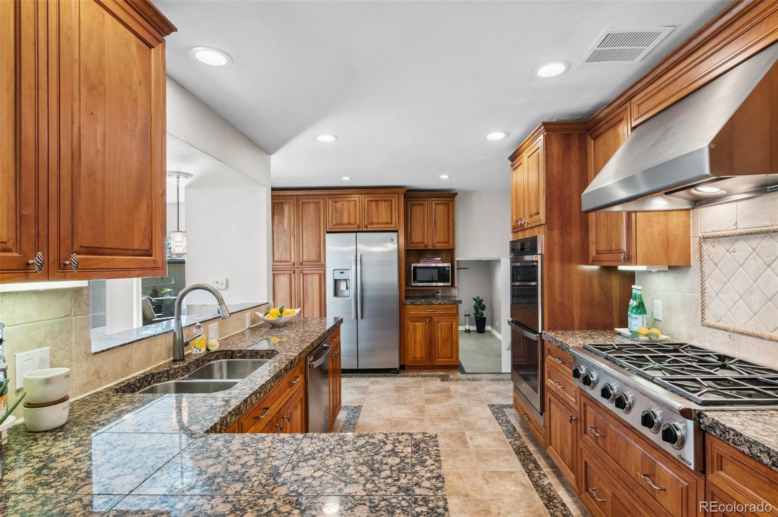 MLS Image #10 for 5890 e fair avenue,centennial, Colorado