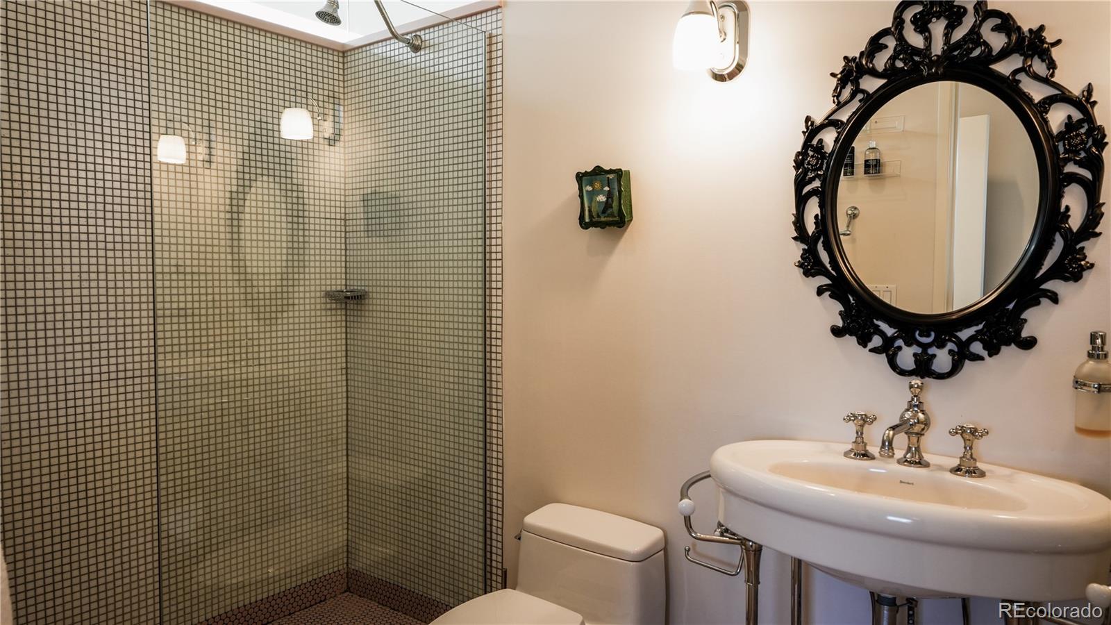 MLS Image #23 for 421  dexter street,denver, Colorado