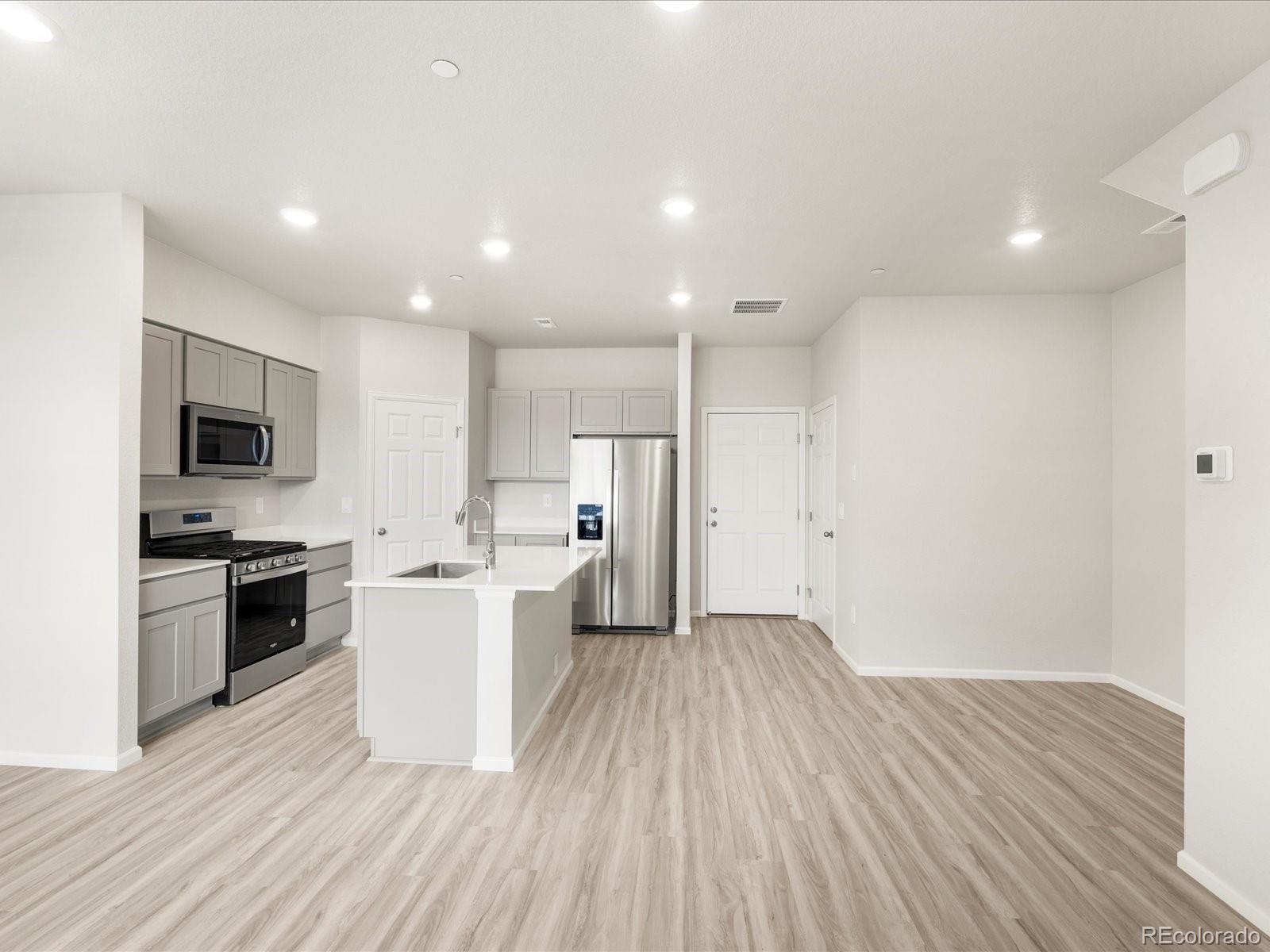MLS Image #2 for 1622  riverplace drive,windsor, Colorado