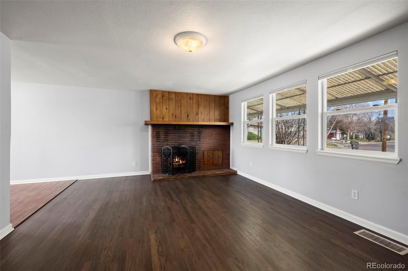 MLS Image #3 for 10280 w 8th avenue,lakewood, Colorado