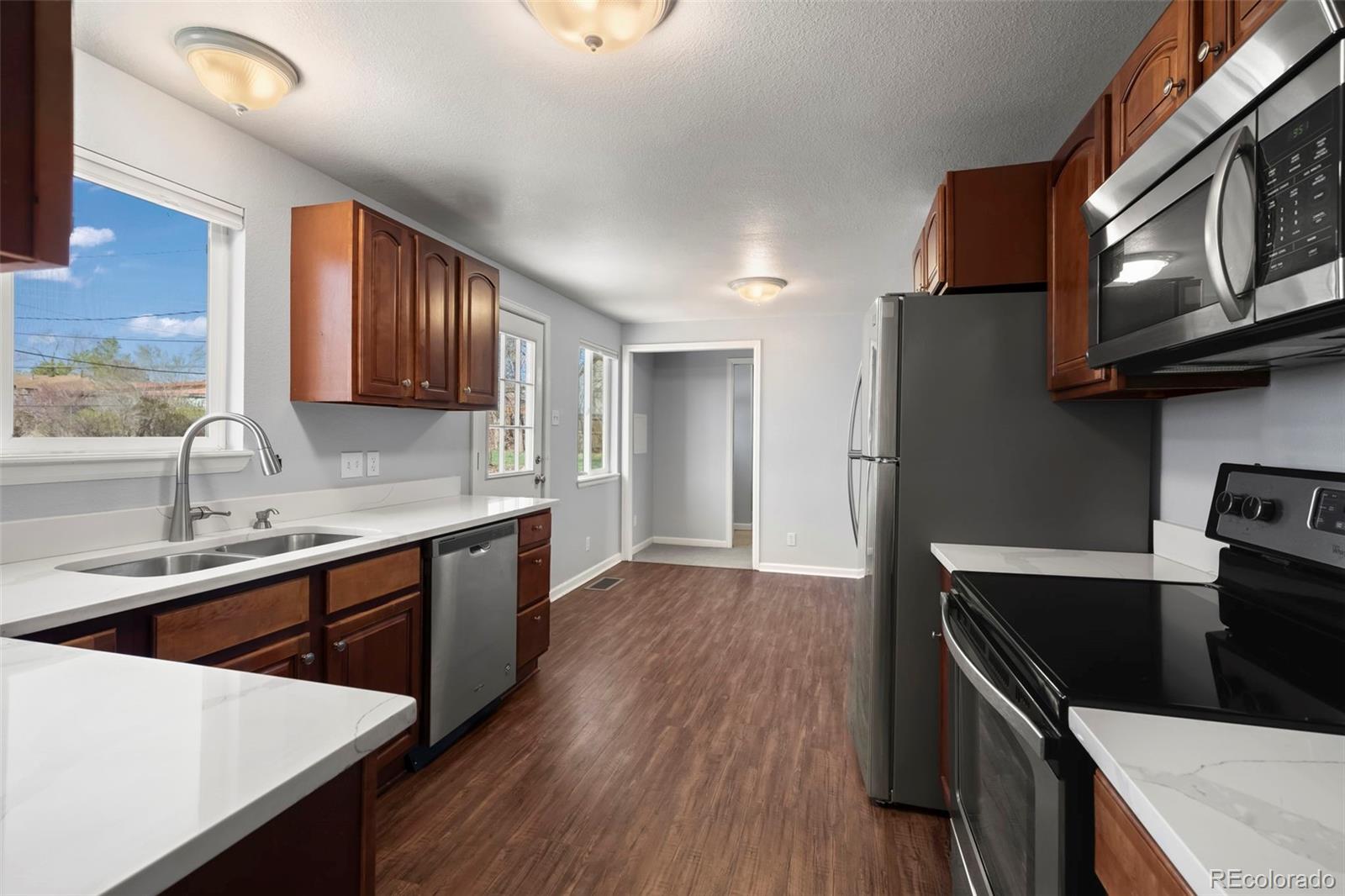 MLS Image #7 for 10280 w 8th avenue,lakewood, Colorado