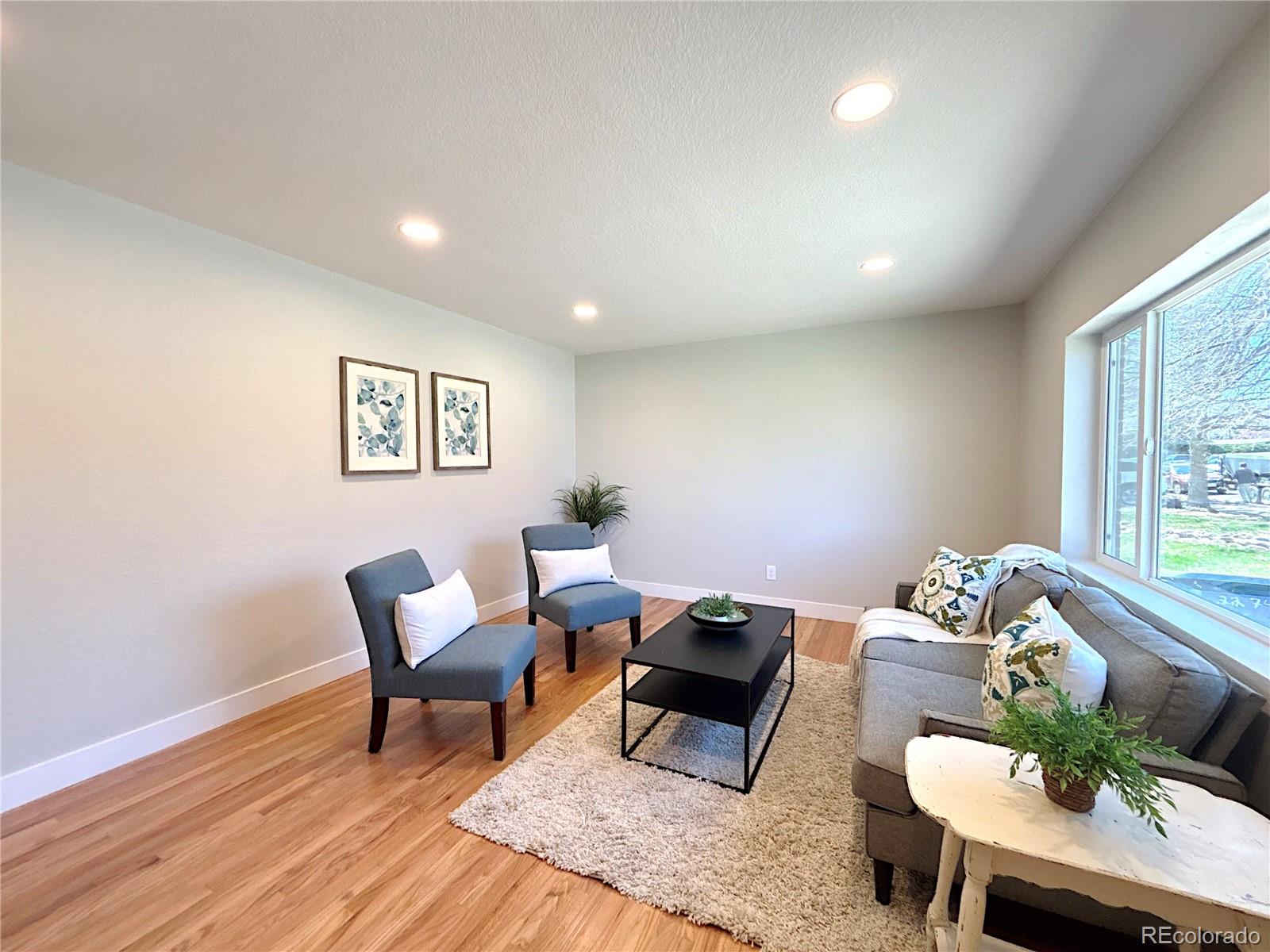 CMA Image for 1932 s michigan way,Denver, Colorado