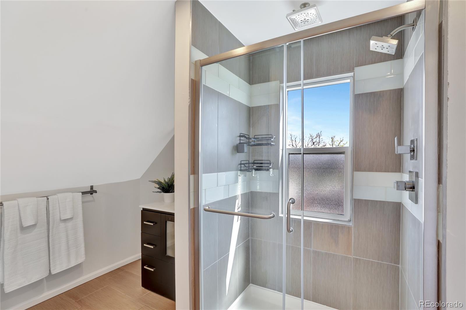 MLS Image #13 for 4036  navajo street,denver, Colorado