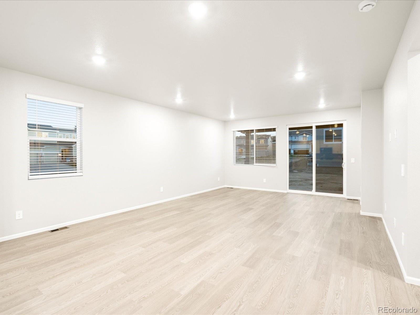 MLS Image #12 for 1662  colorado river drive,windsor, Colorado