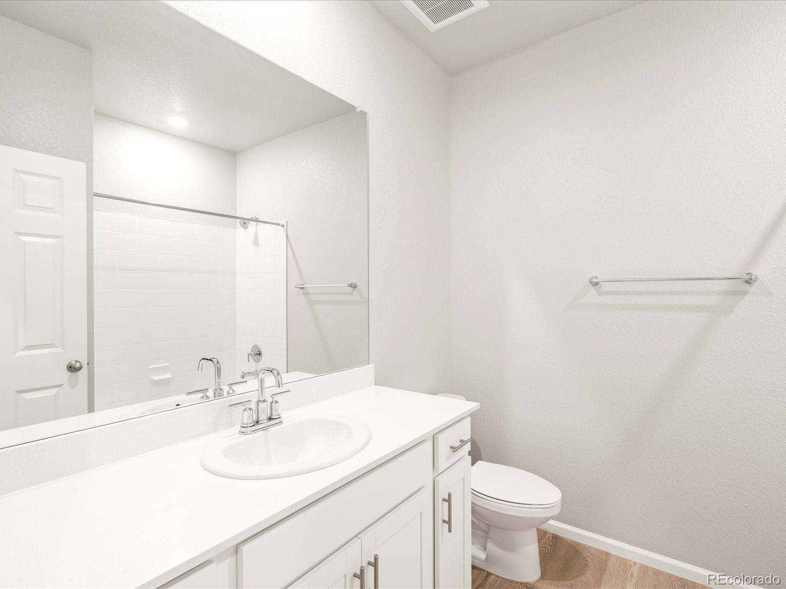 MLS Image #14 for 1662  colorado river drive,windsor, Colorado