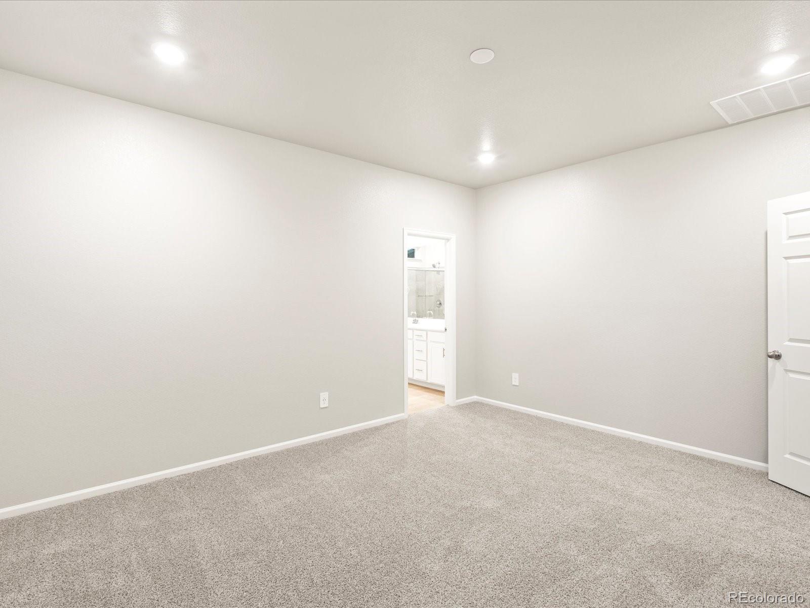 MLS Image #17 for 1662  colorado river drive,windsor, Colorado