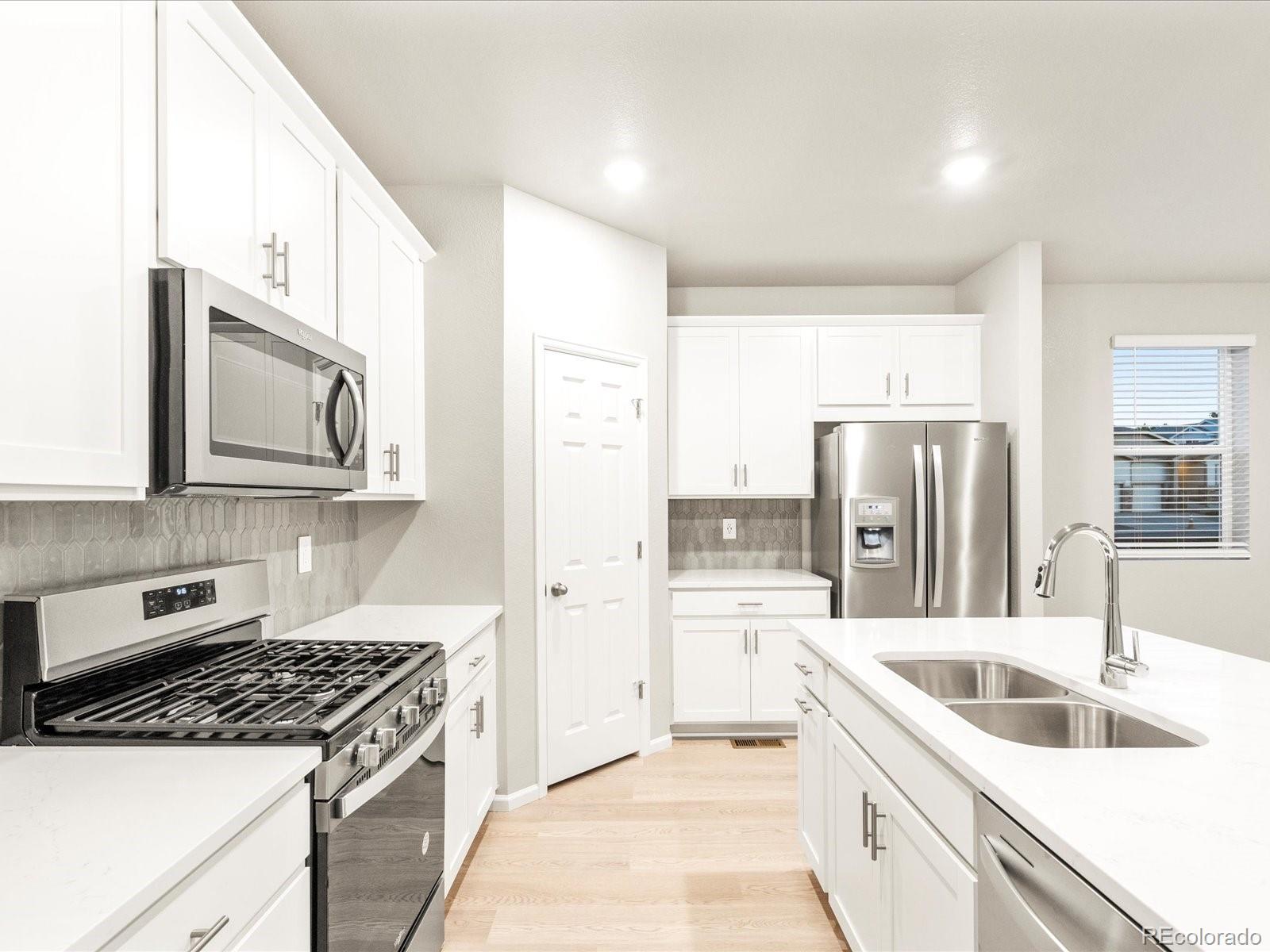 MLS Image #6 for 1662  colorado river drive,windsor, Colorado