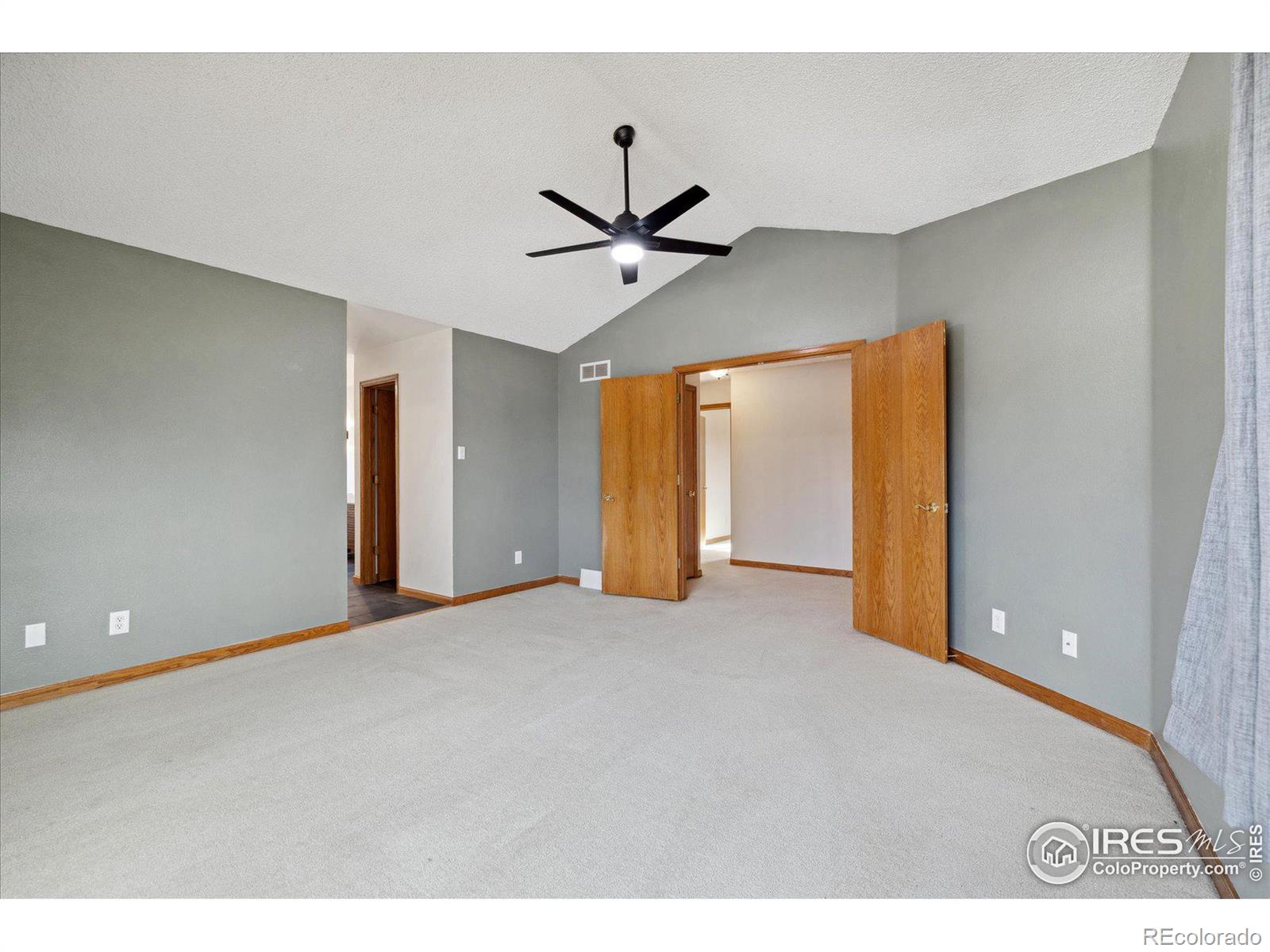 MLS Image #15 for 1214  twin peaks circle,longmont, Colorado