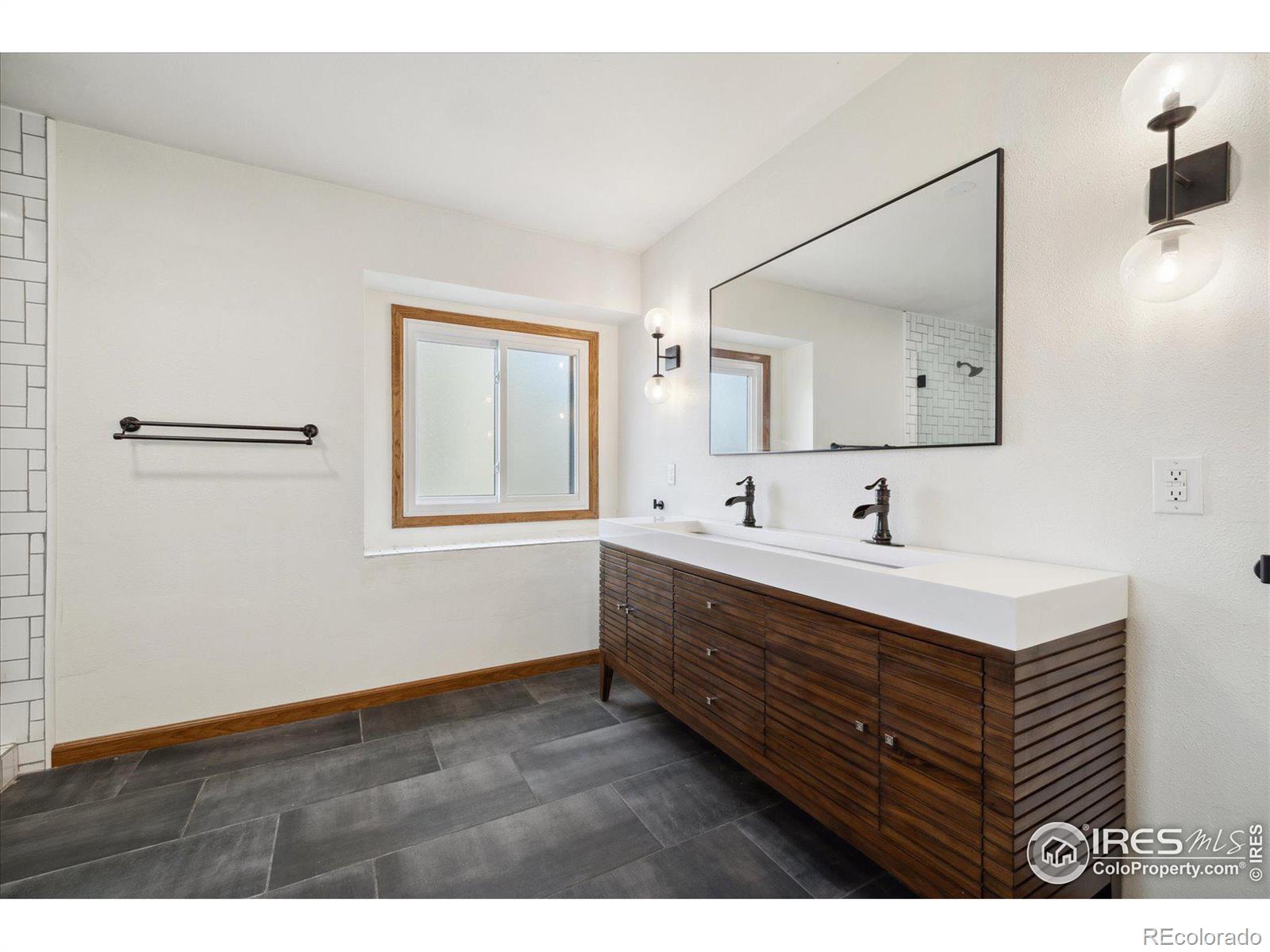 MLS Image #16 for 1214  twin peaks circle,longmont, Colorado
