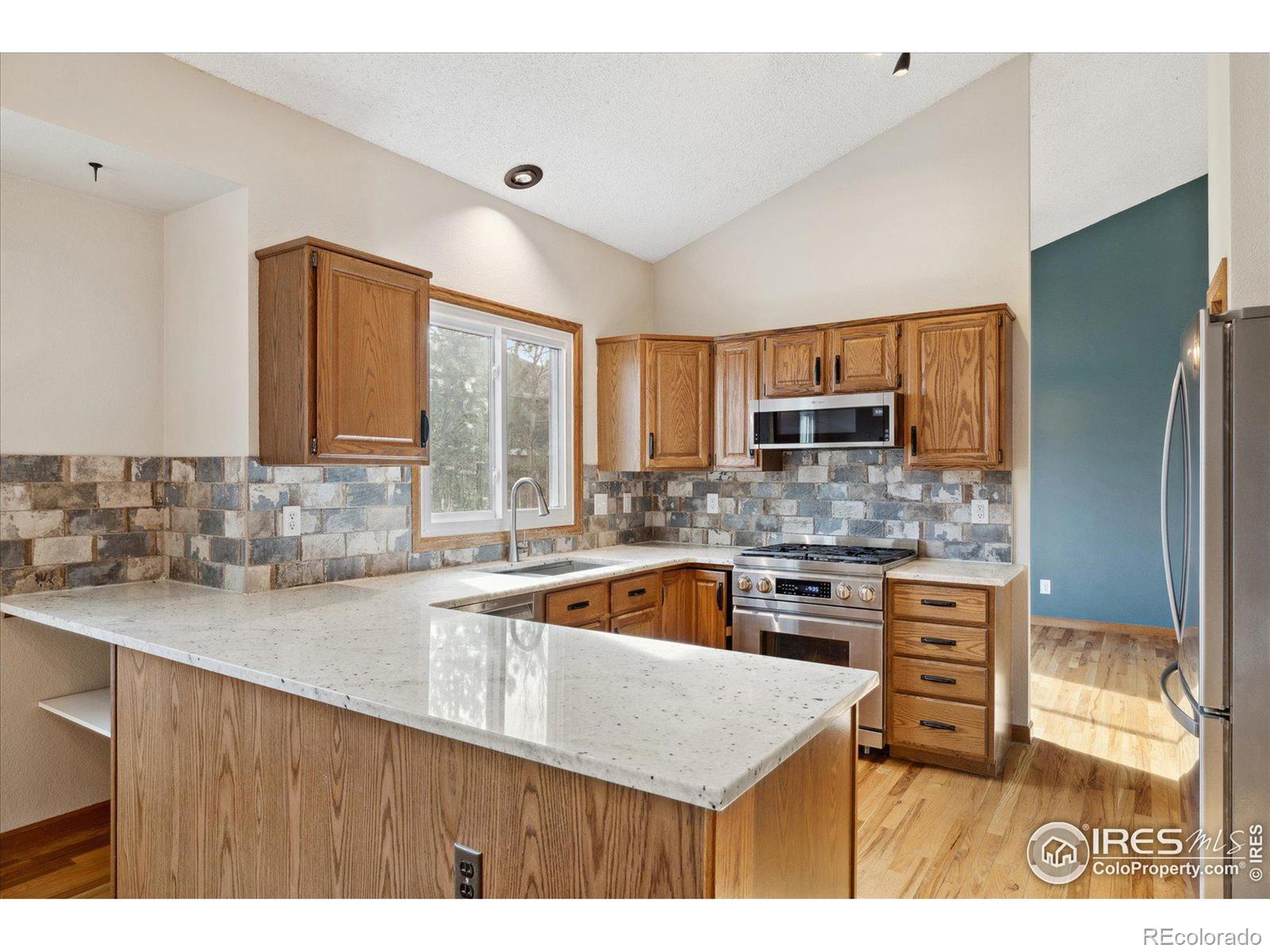 MLS Image #8 for 1214  twin peaks circle,longmont, Colorado