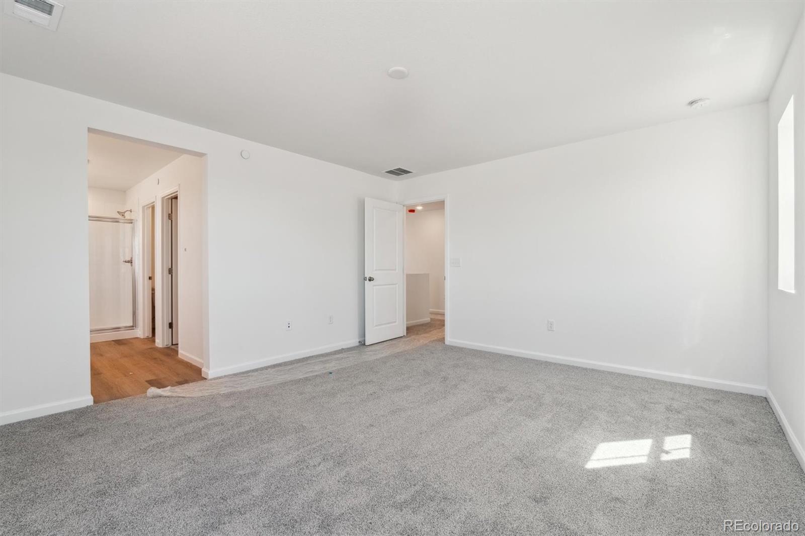 MLS Image #14 for 9151  telluride court,commerce city, Colorado