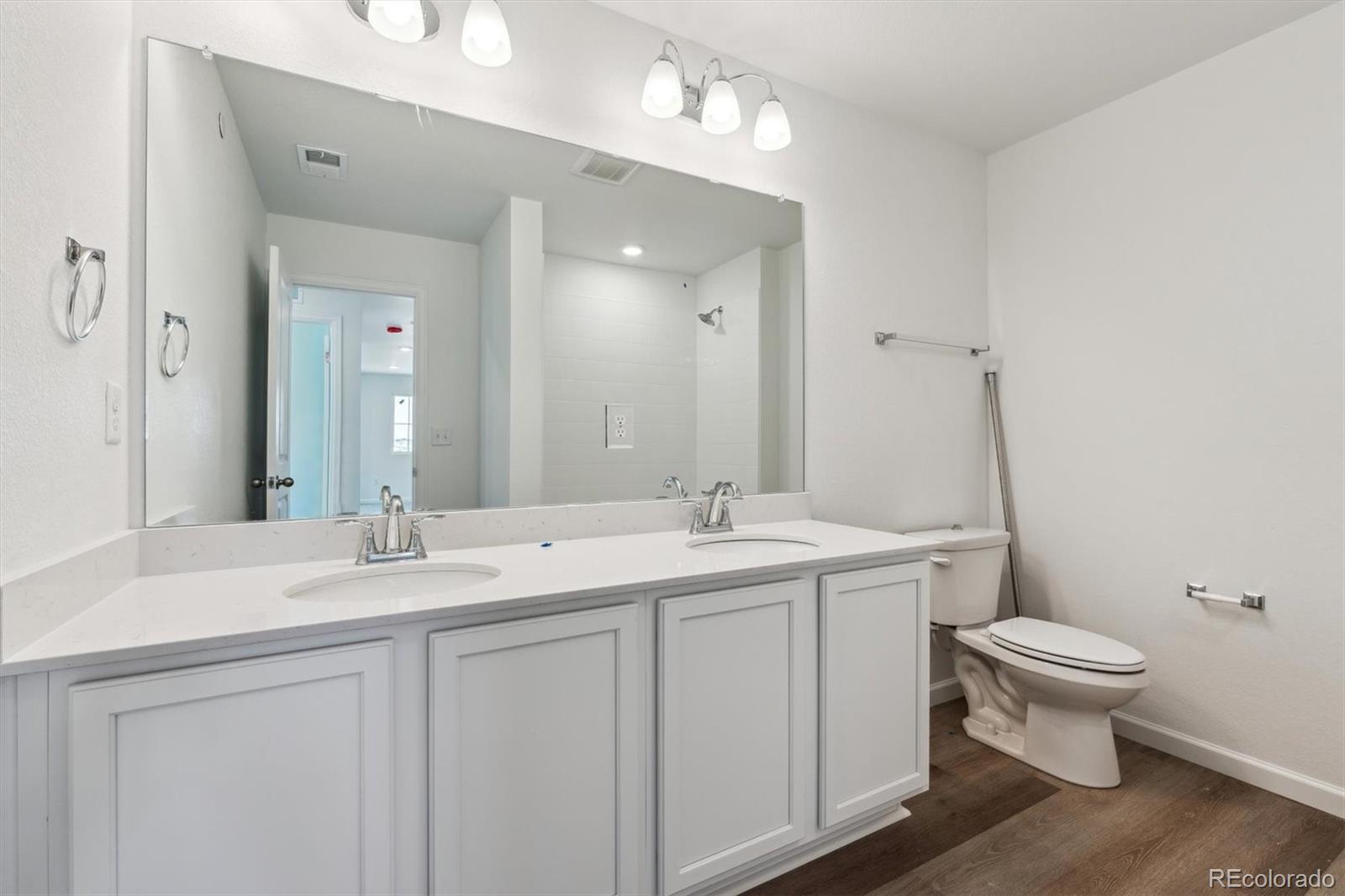 MLS Image #17 for 9151  telluride court,commerce city, Colorado