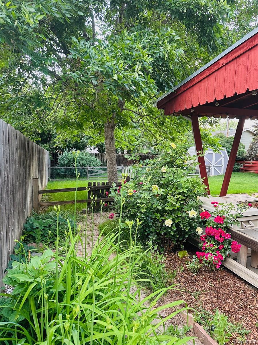MLS Image #30 for 1325 s grape street,denver, Colorado