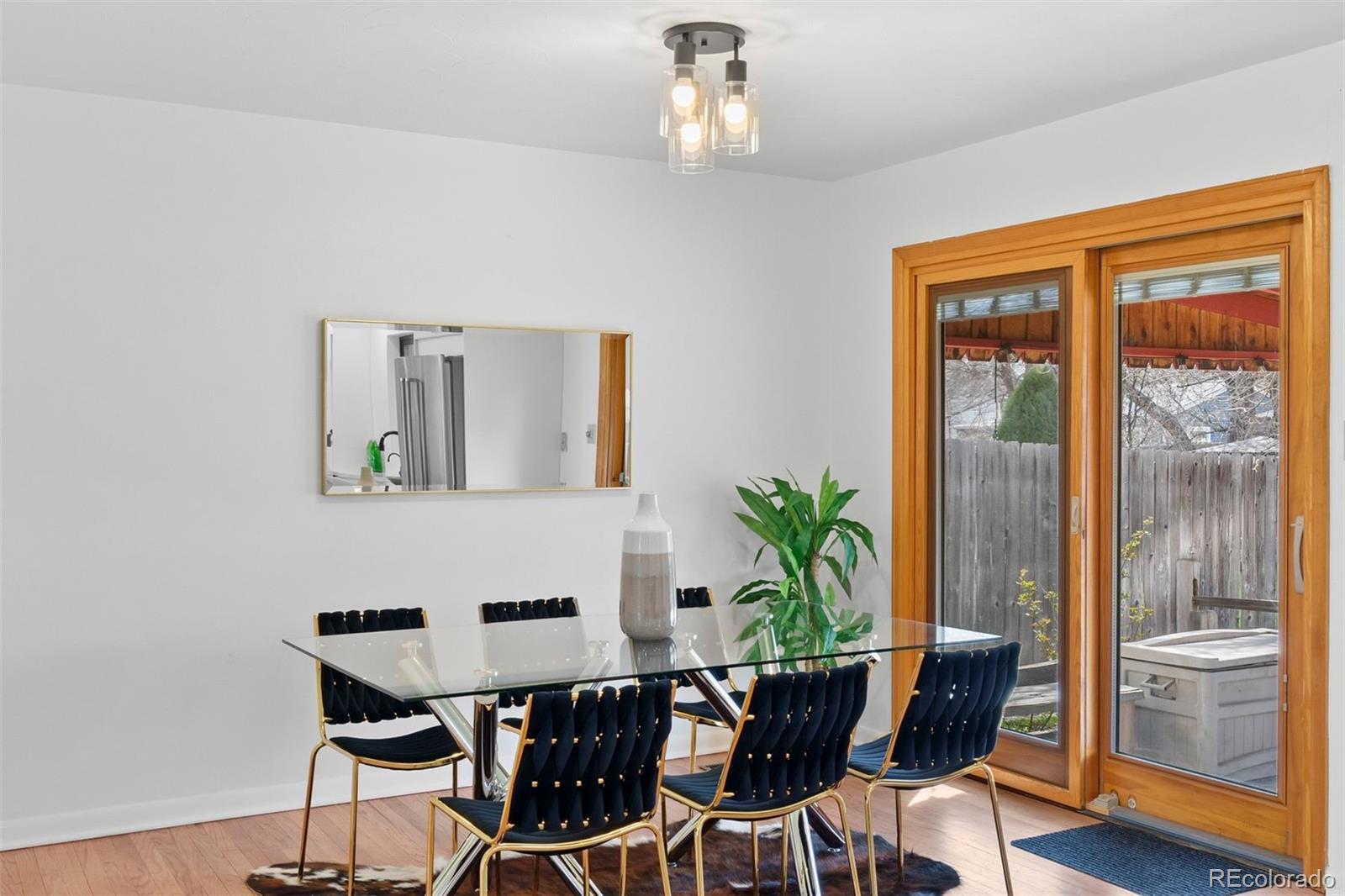 MLS Image #9 for 1325 s grape street,denver, Colorado