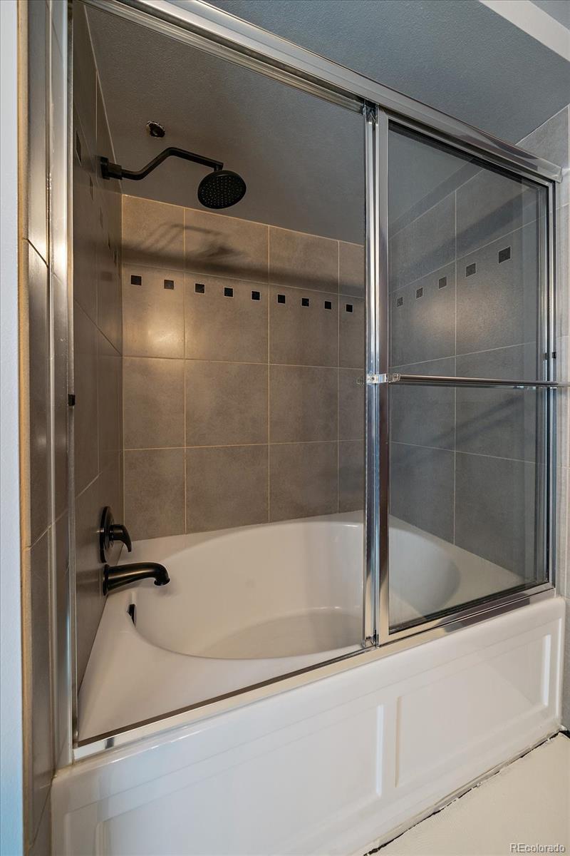 MLS Image #22 for 8100 e union avenue,denver, Colorado