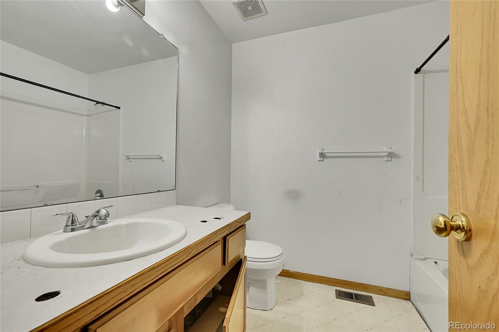 MLS Image #8 for 2327  11th street,loveland, Colorado