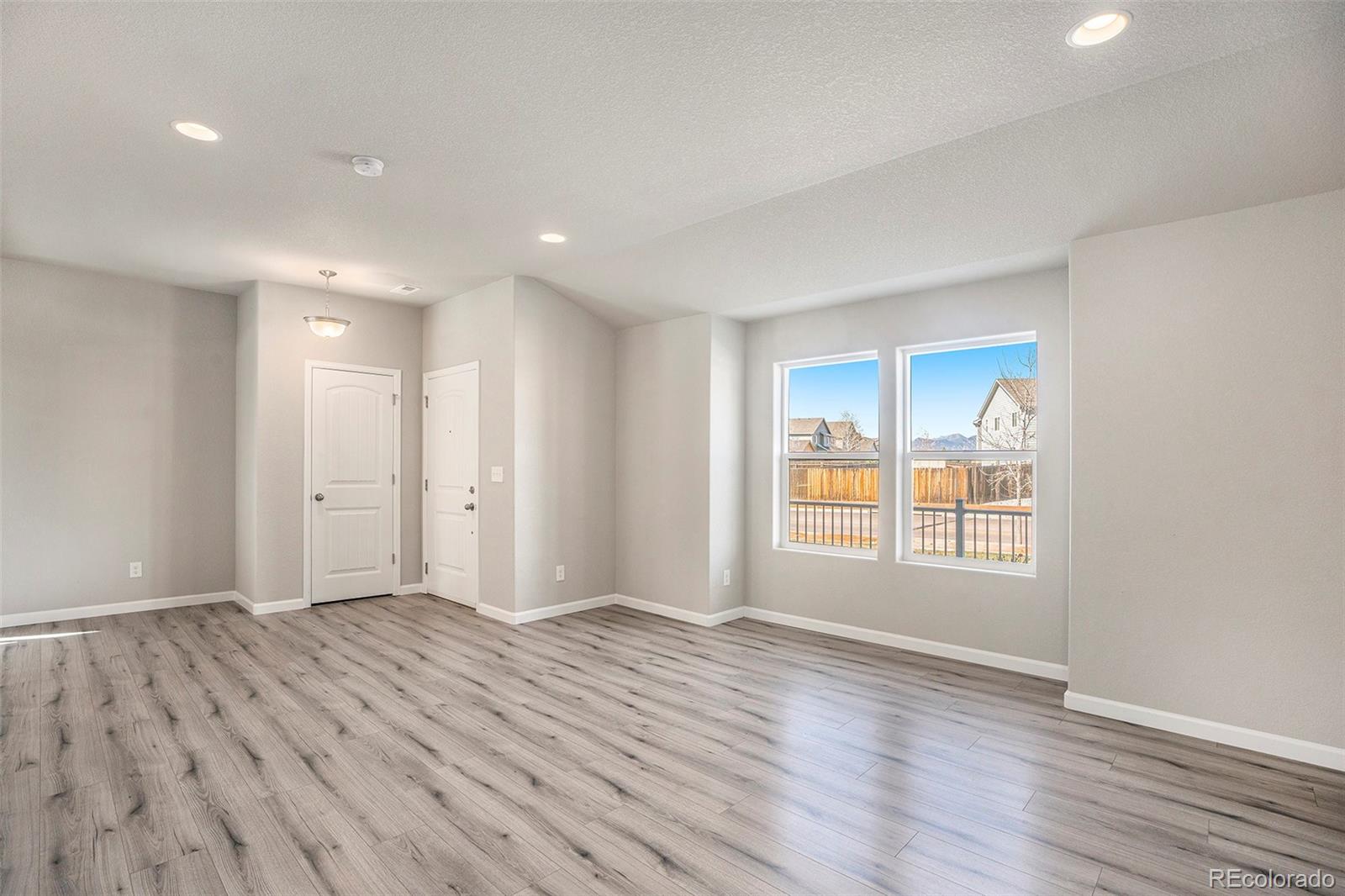 MLS Image #5 for 6351  old glory drive,colorado springs, Colorado