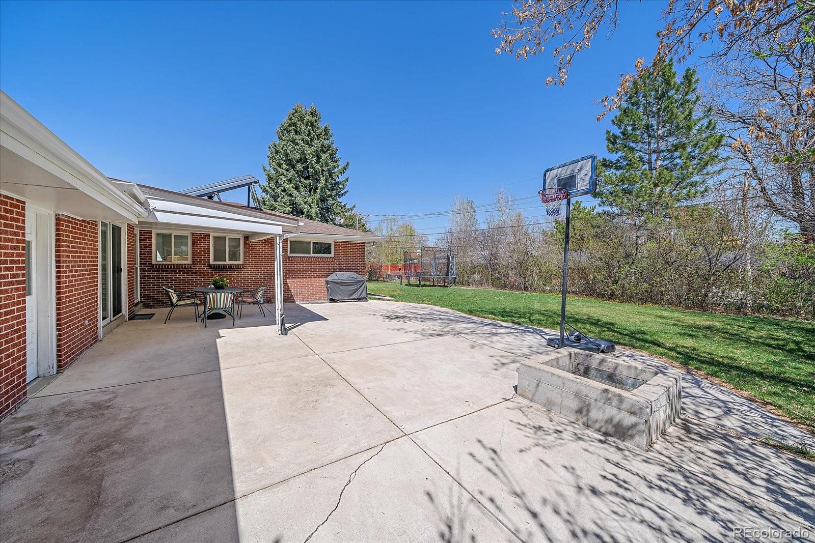 MLS Image #18 for 2442 s krameria street,denver, Colorado