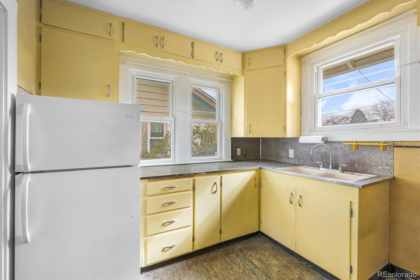 MLS Image #10 for 3226 s grant street,englewood, Colorado