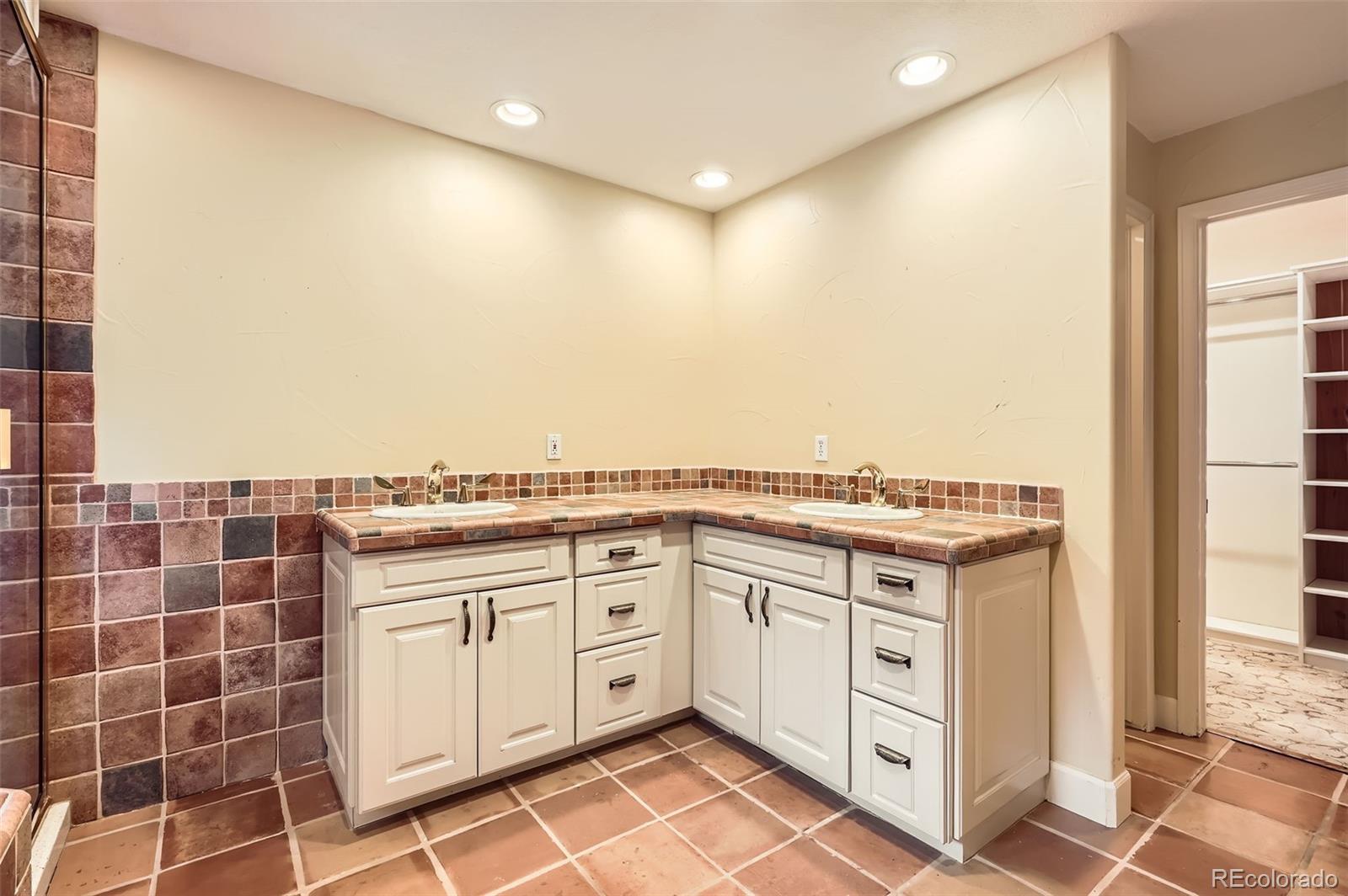 MLS Image #25 for 4401  sombrero circle,littleton, Colorado