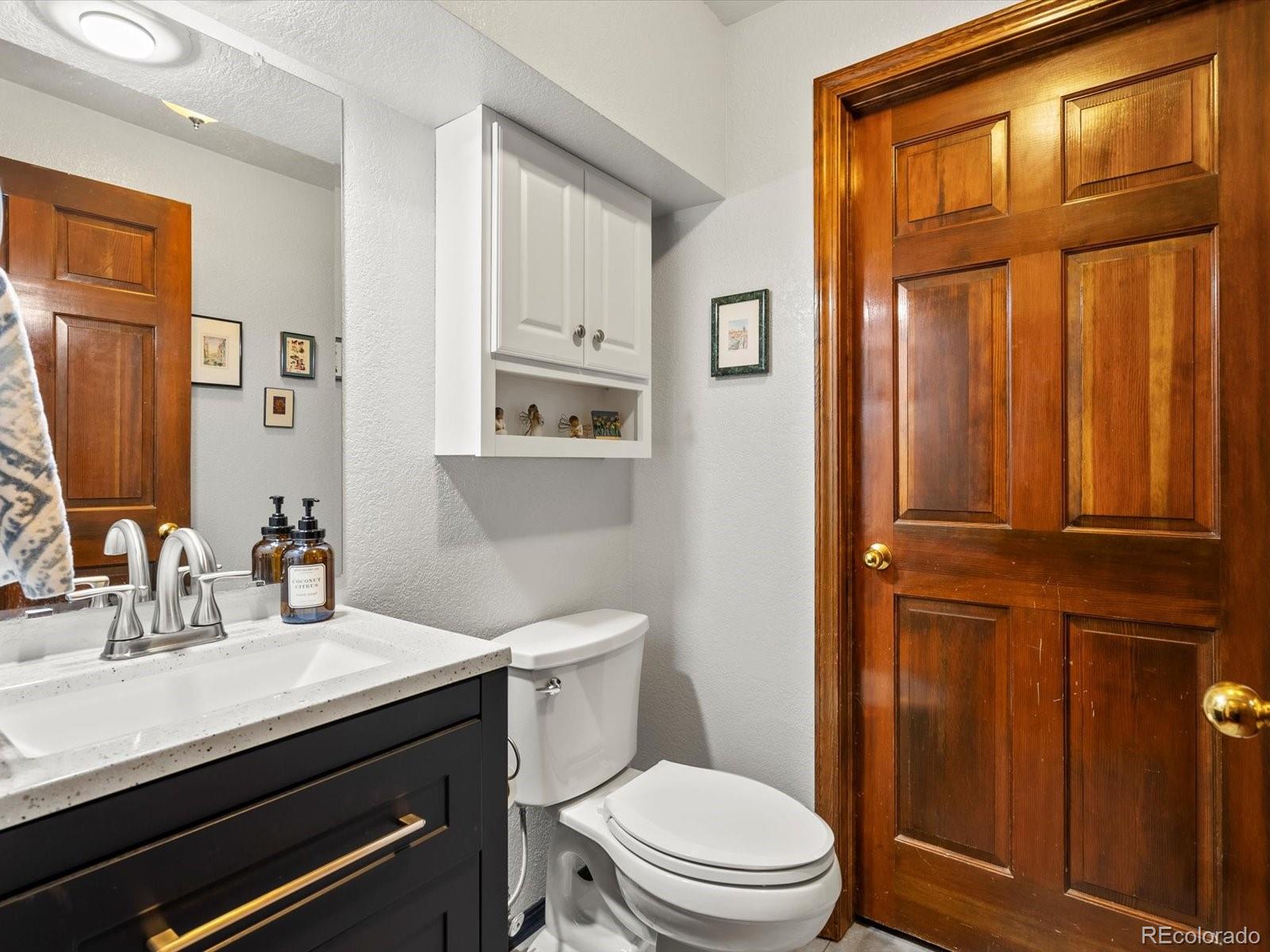 MLS Image #17 for 6266 s urban street,littleton, Colorado