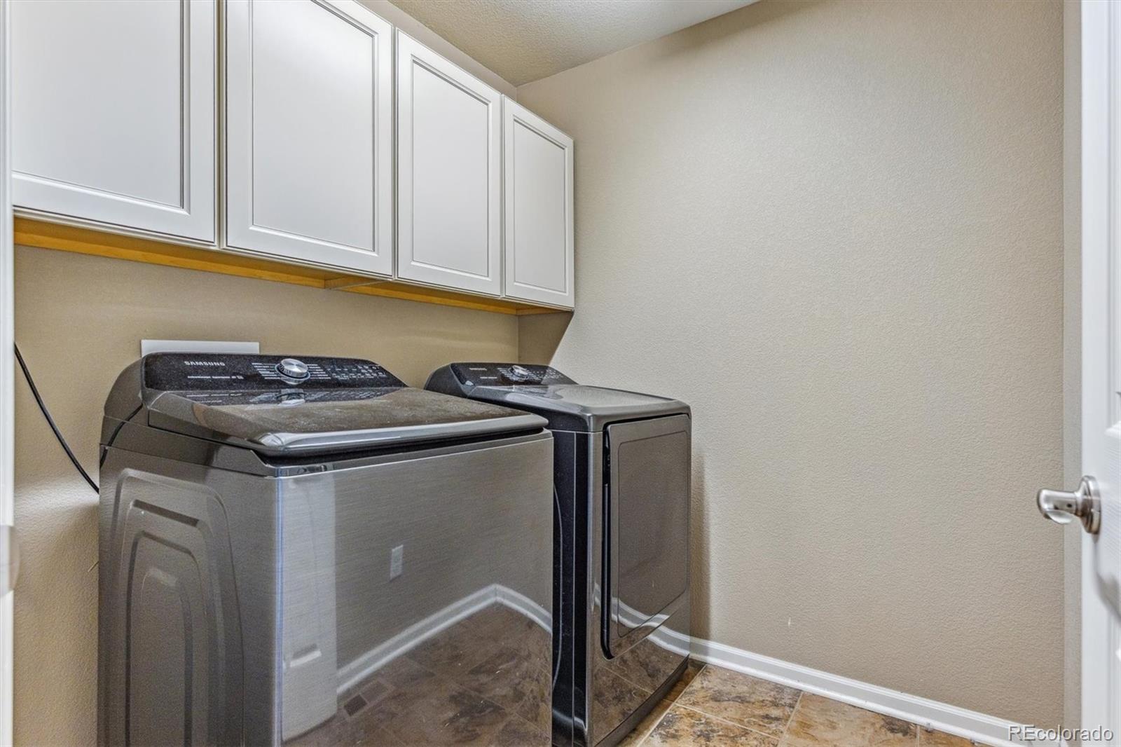 MLS Image #23 for 23838 e alamo place,aurora, Colorado