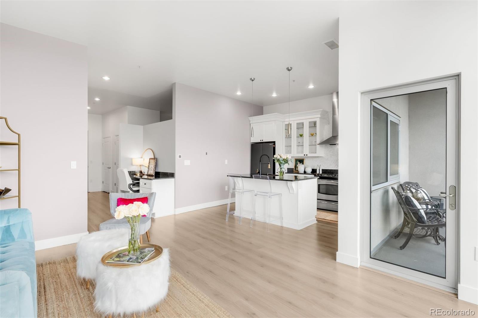 MLS Image #2 for 2958  syracuse street 412,denver, Colorado