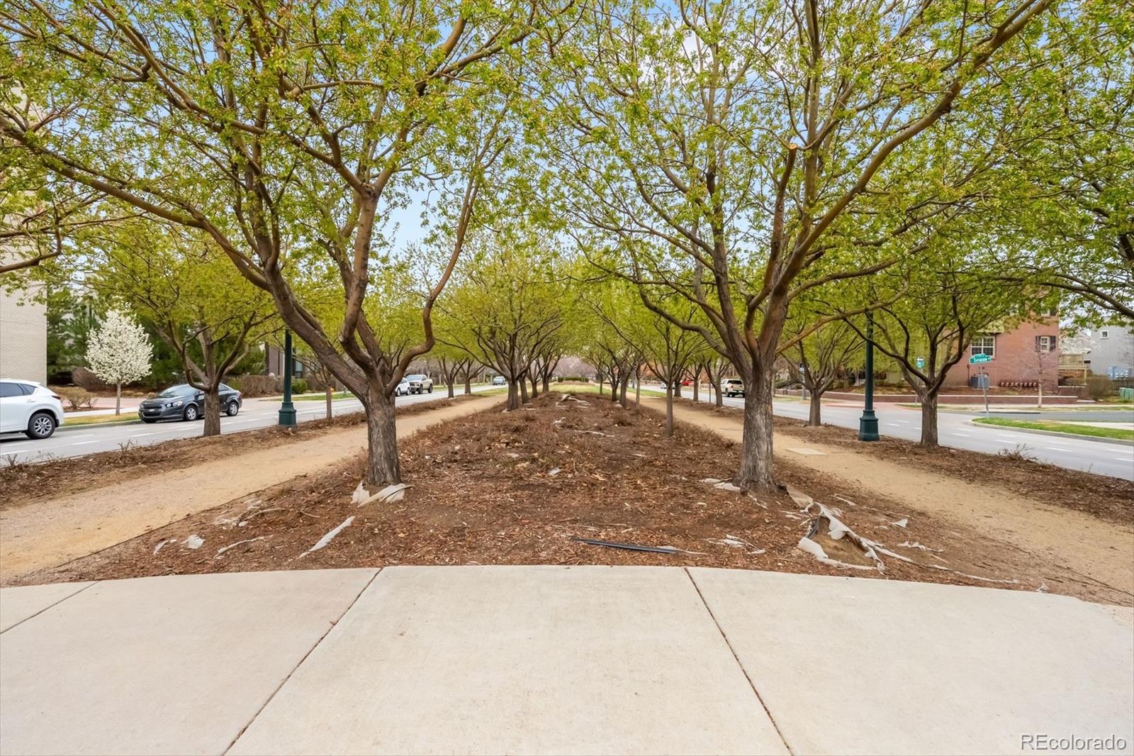 MLS Image #20 for 2958  syracuse street 412,denver, Colorado