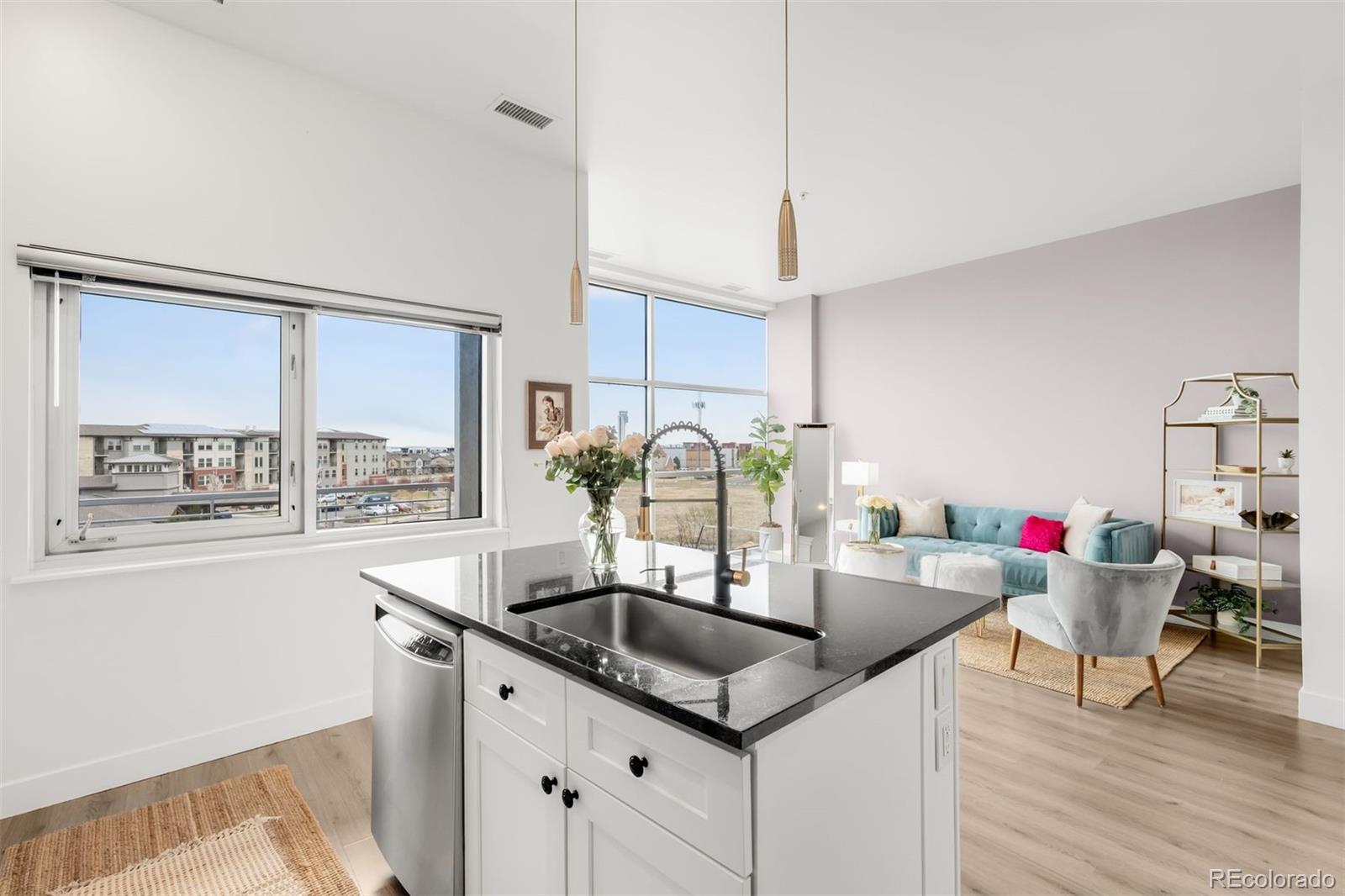 MLS Image #6 for 2958  syracuse street 412,denver, Colorado