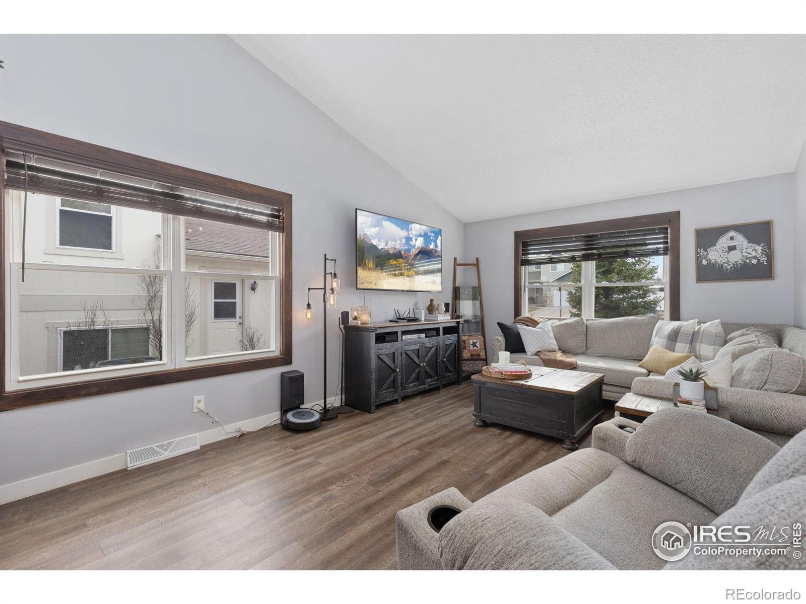 MLS Image #2 for 434  7th street,mead, Colorado