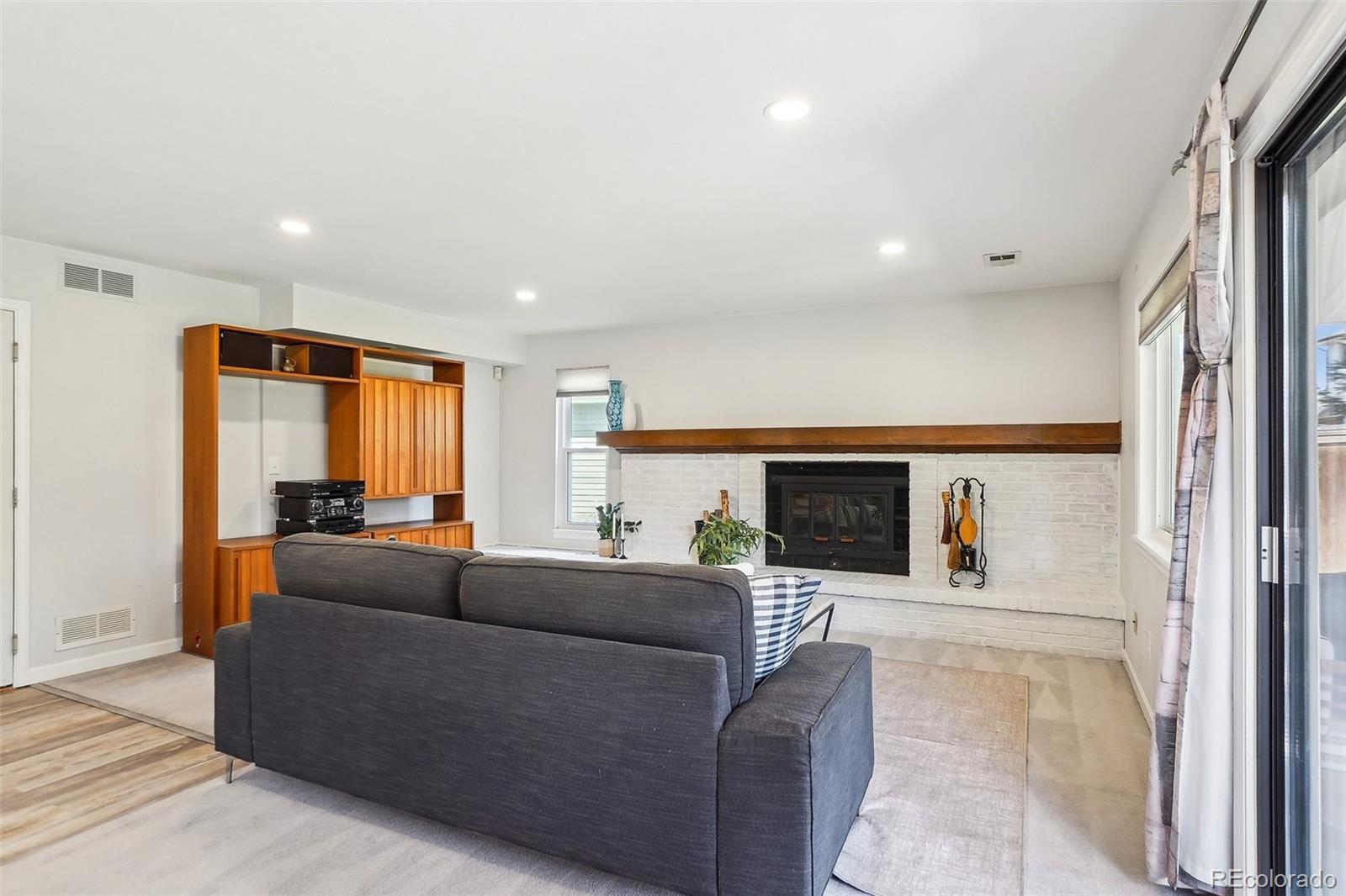 MLS Image #11 for 7407 e long circle,centennial, Colorado