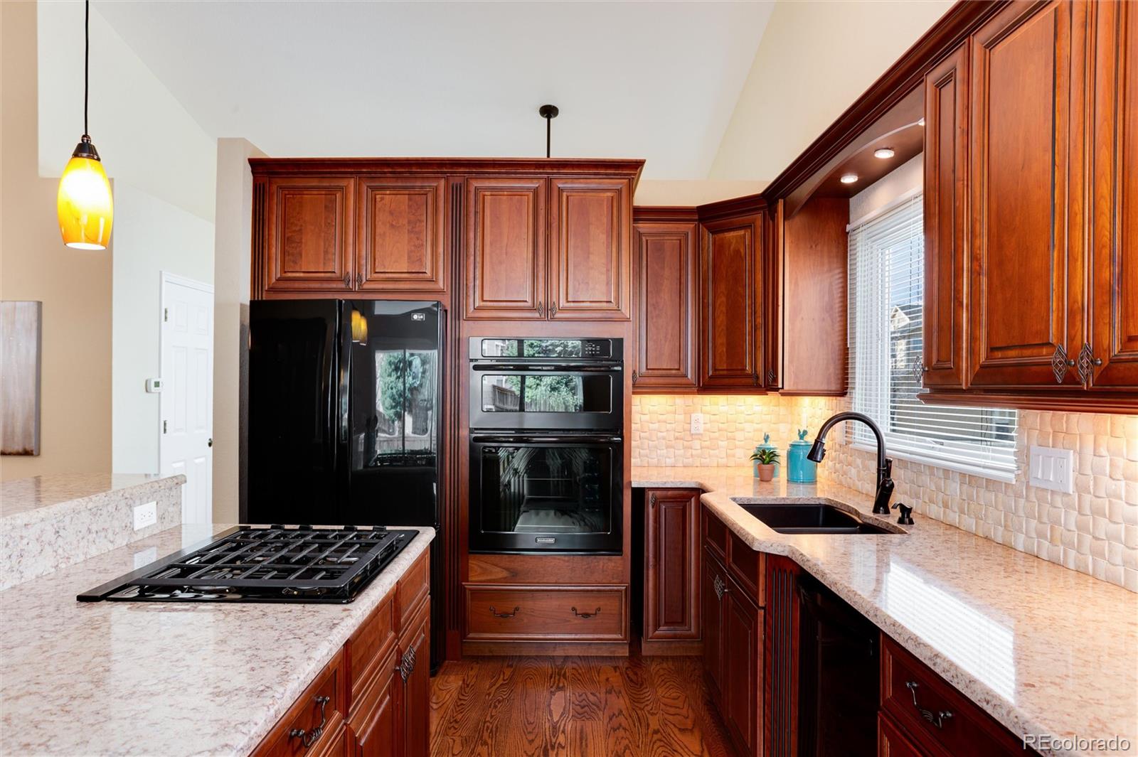 MLS Image #13 for 9640  sydney lane,highlands ranch, Colorado
