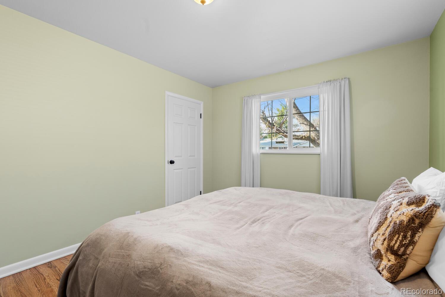 MLS Image #15 for 3741 w saratoga avenue,littleton, Colorado