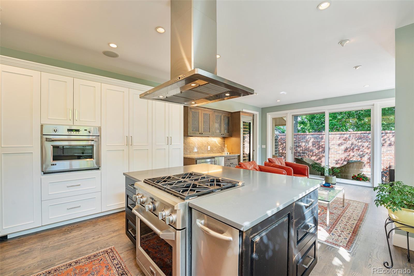 MLS Image #13 for 2552 e alameda avenue,denver, Colorado