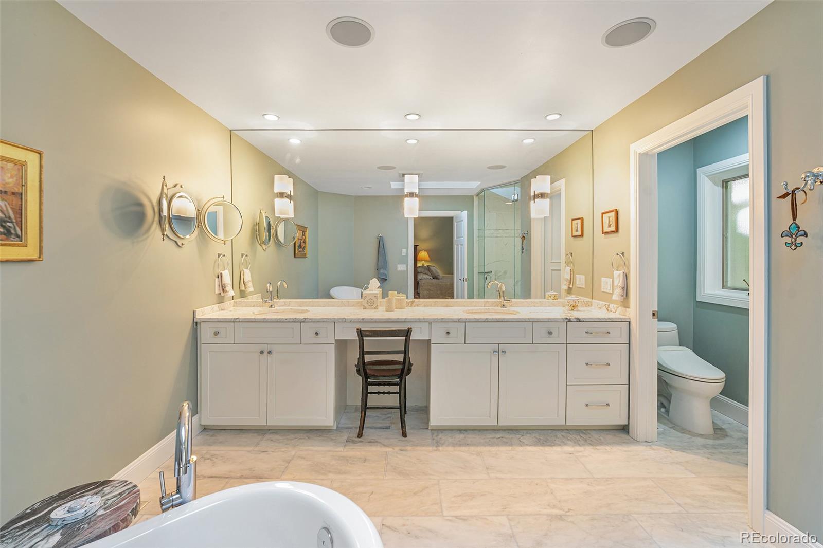 MLS Image #20 for 2552 e alameda avenue,denver, Colorado
