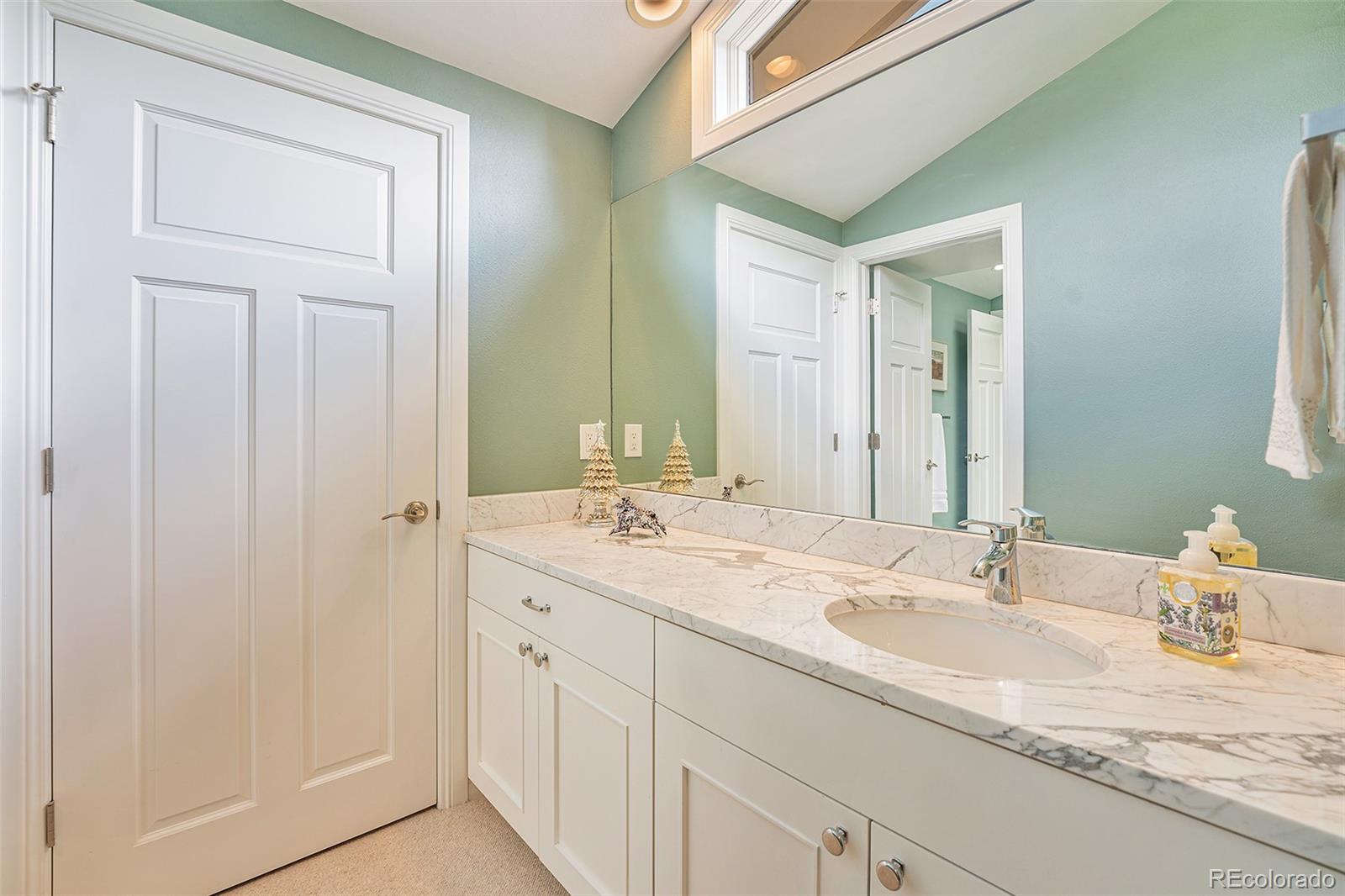 MLS Image #31 for 2552 e alameda avenue,denver, Colorado