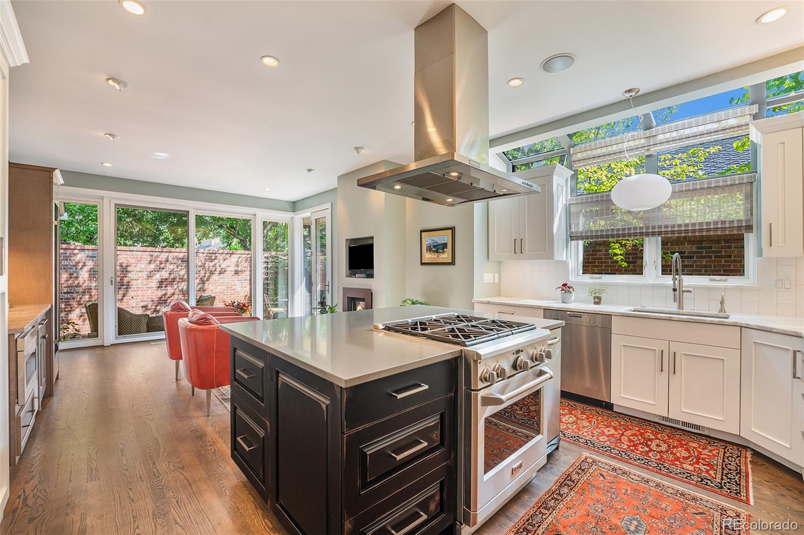 MLS Image #9 for 2552 e alameda avenue,denver, Colorado